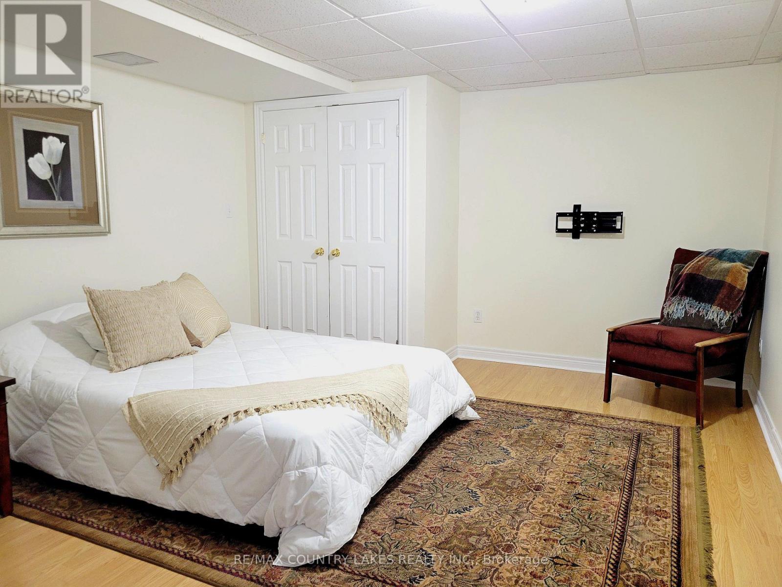57 Eakins Court, Kawartha Lakes (Lindsay), Ontario  K9V 6J9 - Photo 24 - X12468190