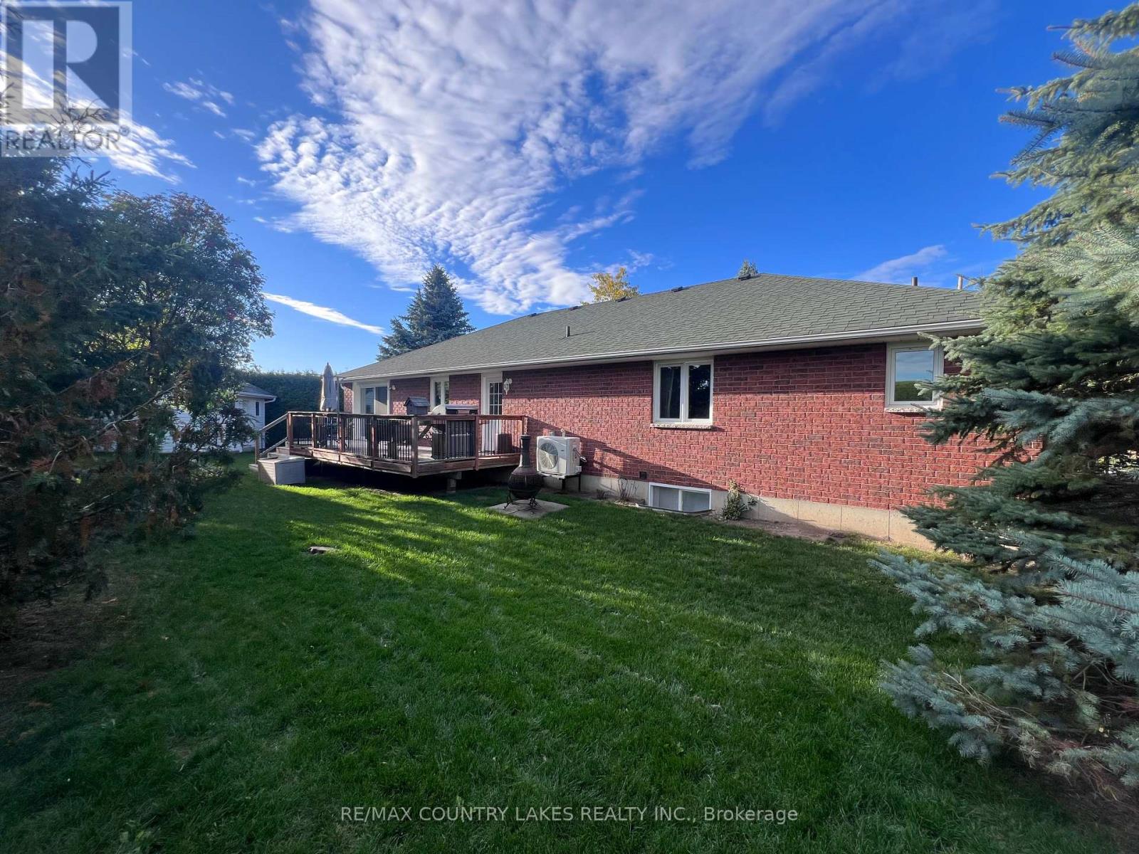 57 Eakins Court, Kawartha Lakes (Lindsay), Ontario  K9V 6J9 - Photo 37 - X12468190