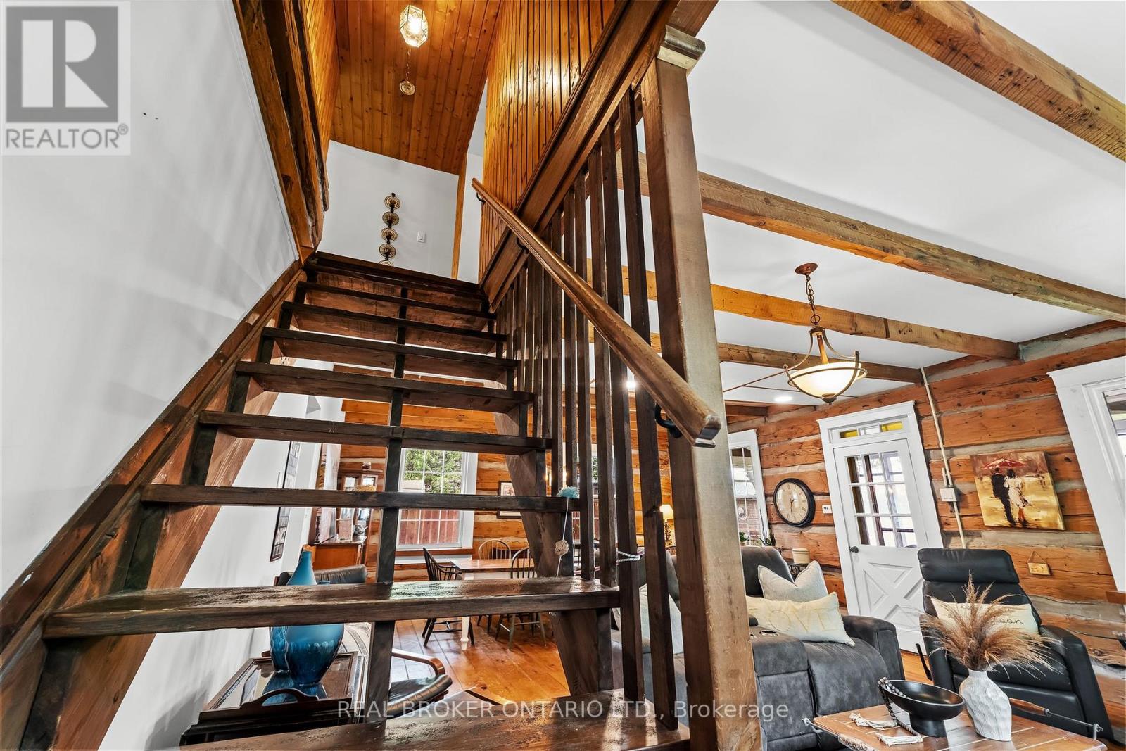 70 Cowans Crescent, Kawartha Lakes (Emily), Ontario  K0L 2W0 - Photo 16 - X12468194