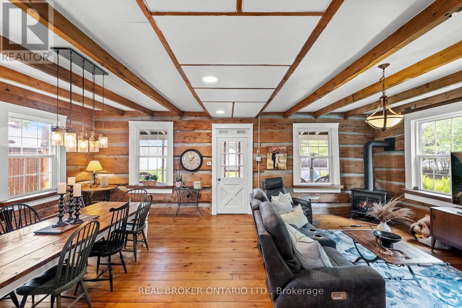 70 Cowans Crescent, Kawartha Lakes (Emily), Ontario  K0L 2W0 - Photo 5 - X12468194