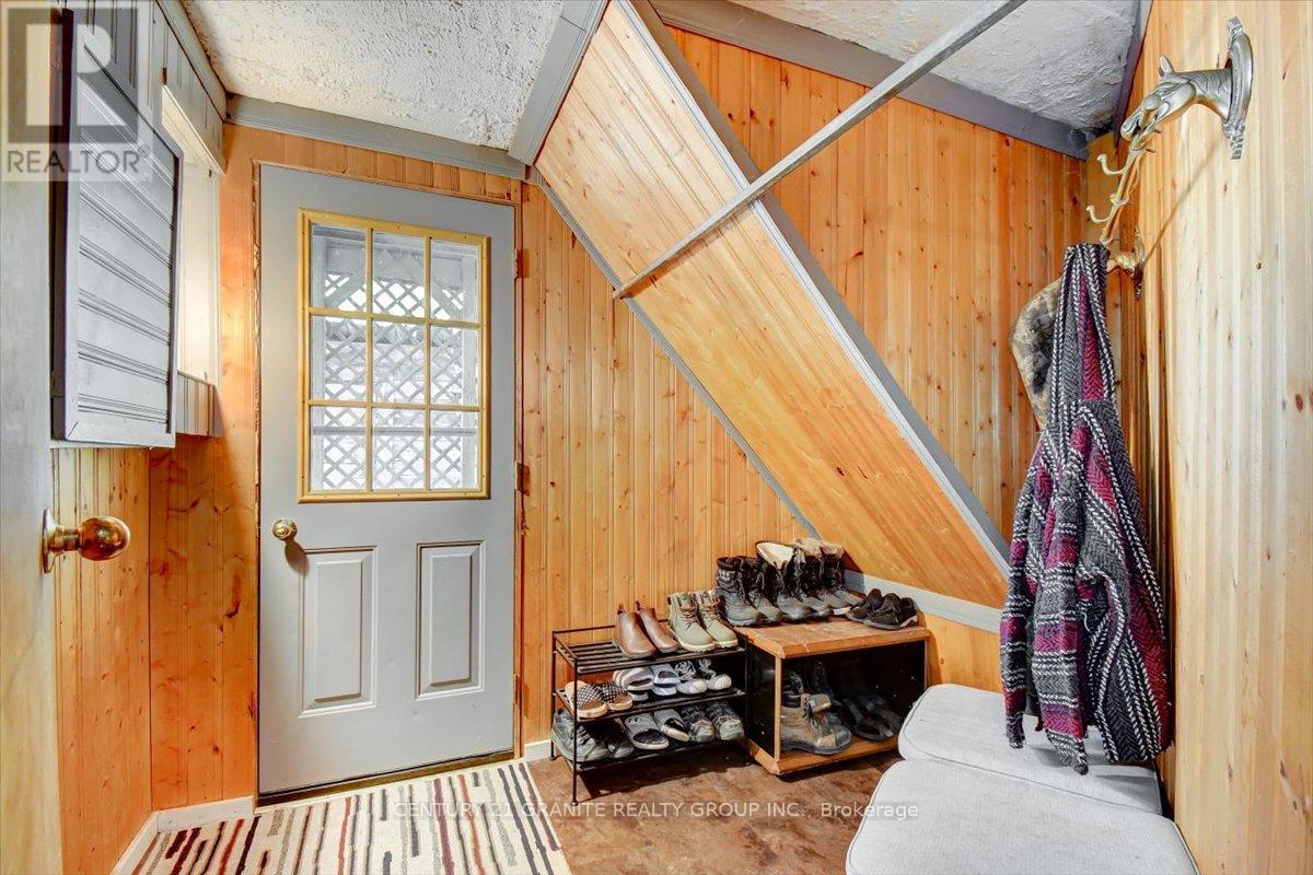 482 Old L'amable Road, Bancroft (Dungannon Ward), Ontario  K0L 1C0 - Photo 10 - X12468588