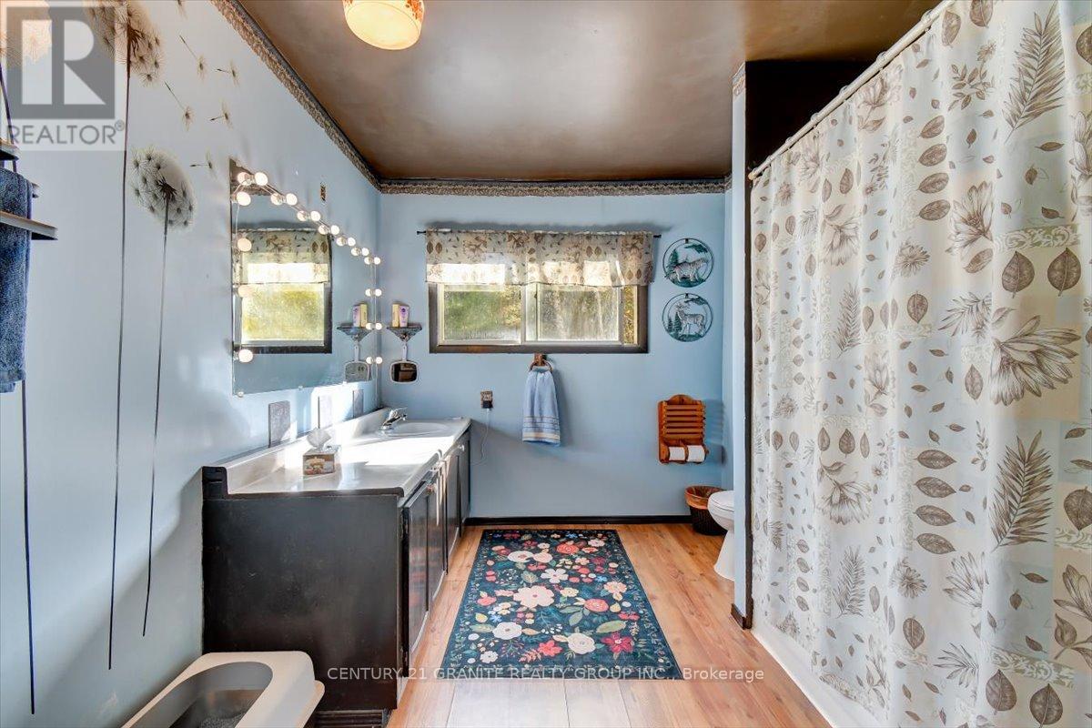 482 Old L'amable Road, Bancroft (Dungannon Ward), Ontario  K0L 1C0 - Photo 25 - X12468588