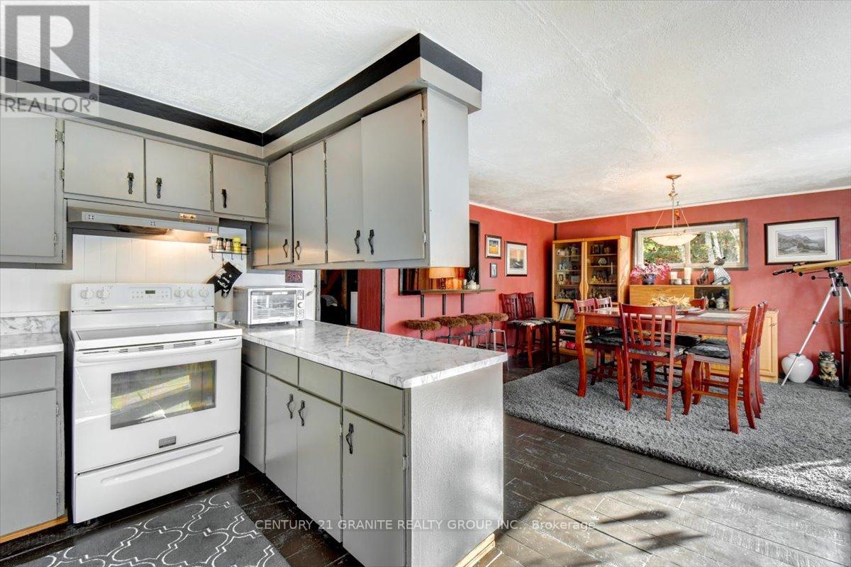 482 Old L'amable Road, Bancroft (Dungannon Ward), Ontario  K0L 1C0 - Photo 6 - X12468588