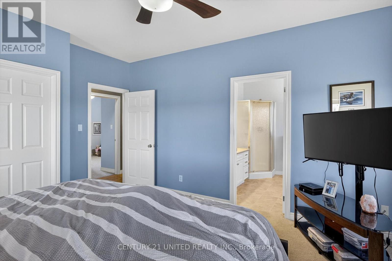686 Douro Fourth Line, Douro-Dummer, Ontario  K0L 2H0 - Photo 11 - X12468714
