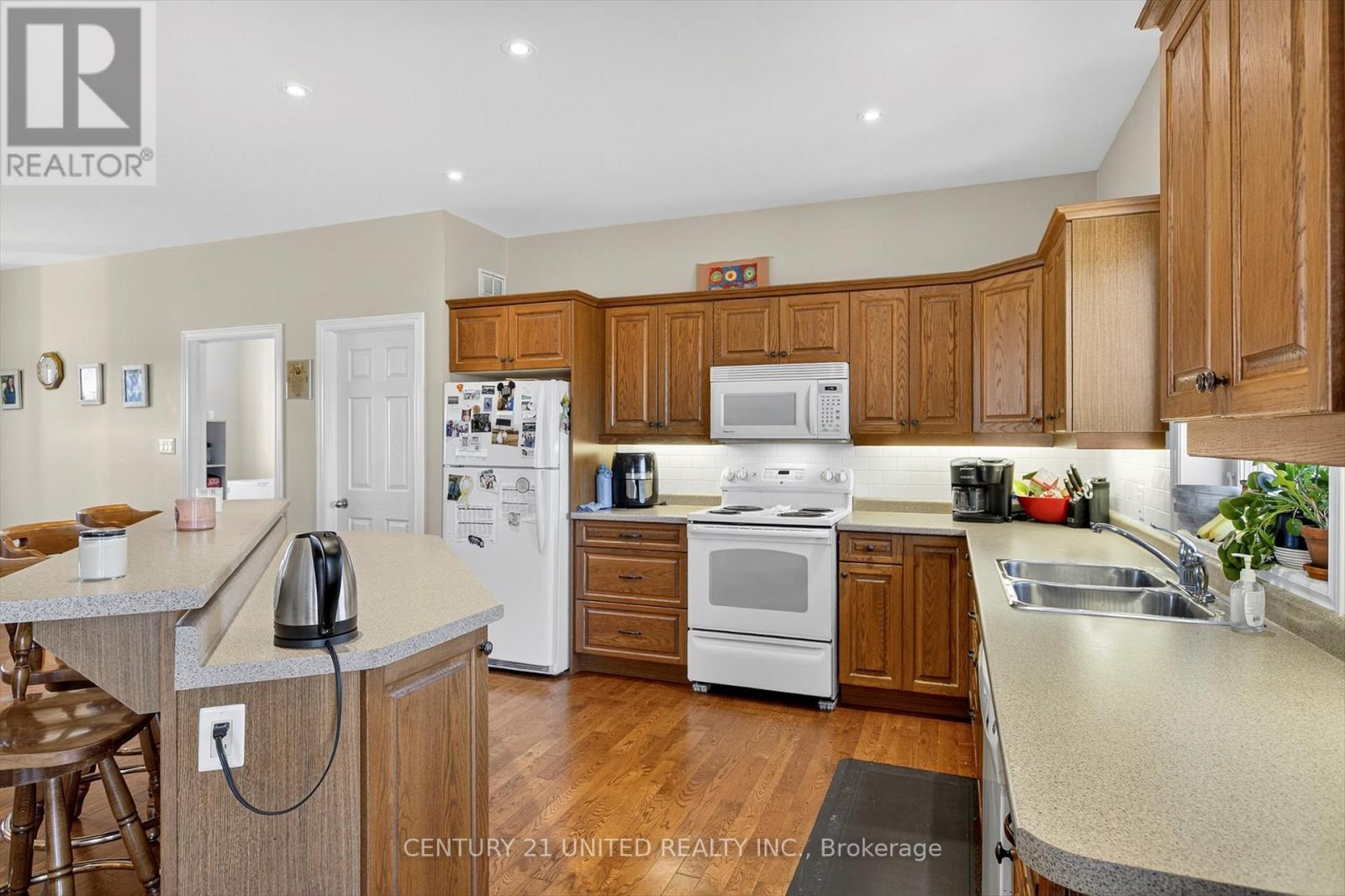 686 Douro Fourth Line, Douro-Dummer, Ontario  K0L 2H0 - Photo 7 - X12468714