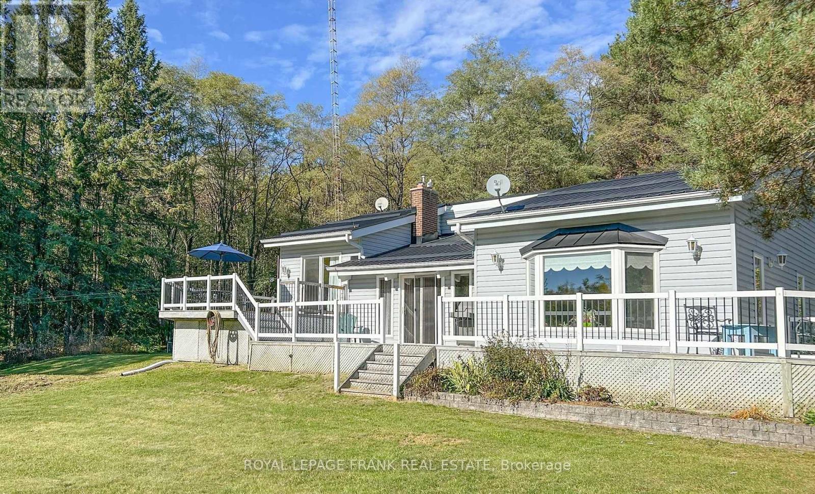 46 Century Farm Road, Kawartha Lakes (Manvers), Ontario  L0A 1K0 - Photo 10 - X12468754