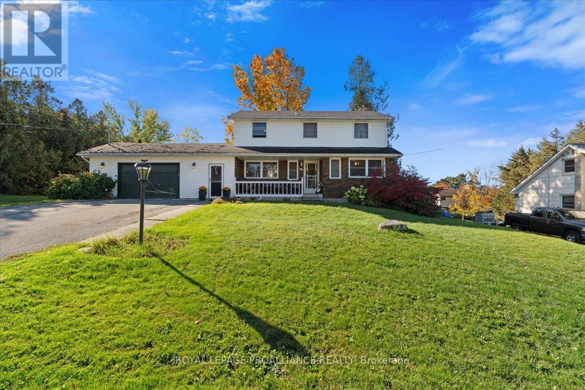 227 Naseby Street, Trent Hills (Campbellford), Ontario  K0L 1L0 - Photo 2 - X12468818