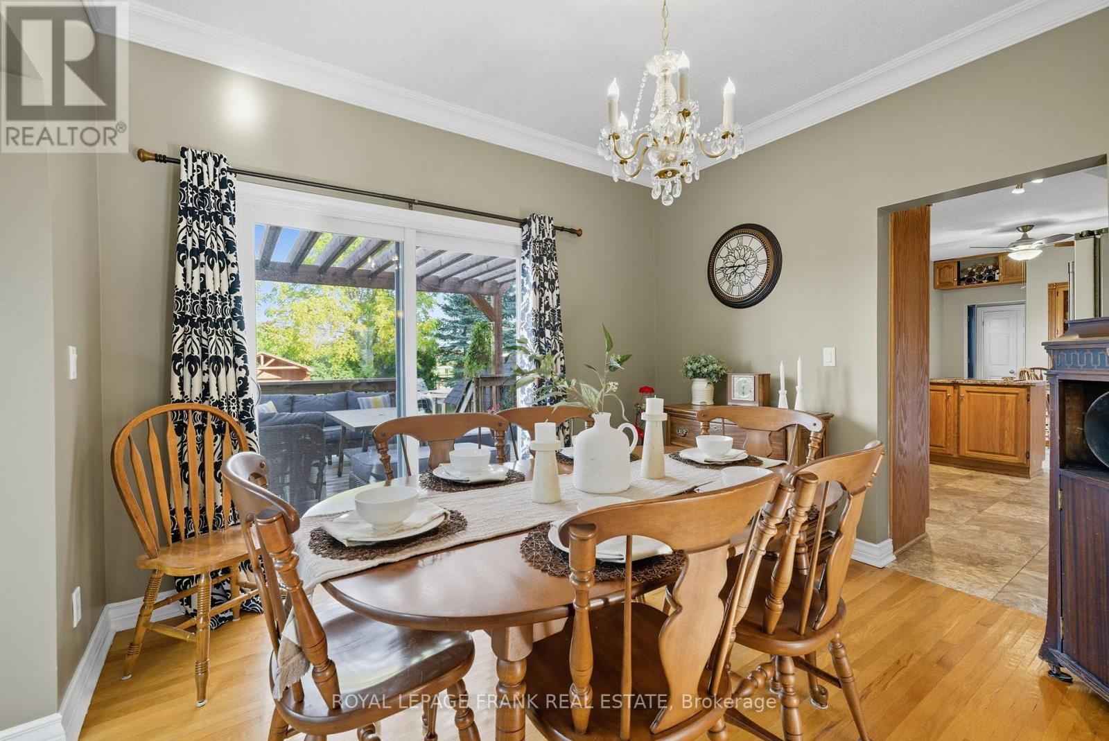 234 Angeline Street N, Kawartha Lakes (Lindsay), Ontario  K9V 5E9 - Photo 15 - X12468897