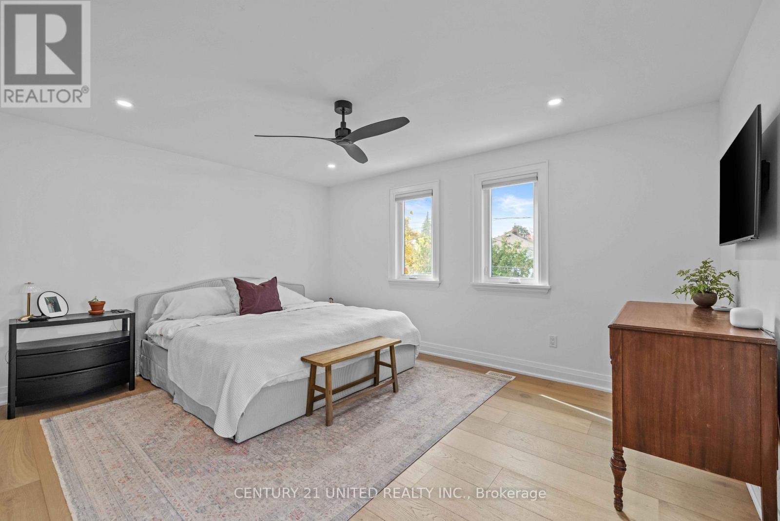 753 Chesterfield Avenue, Peterborough (Northcrest Ward 5), Ontario  K9H 4Y1 - Photo 21 - X12468903
