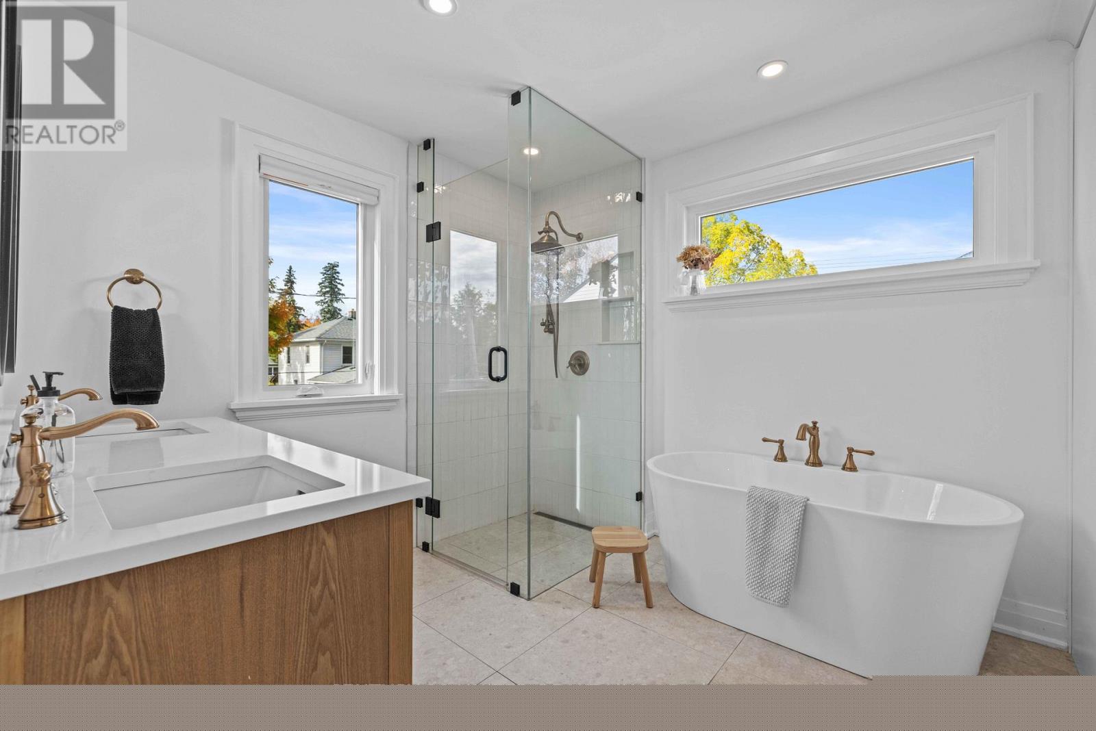 753 Chesterfield Avenue, Peterborough (Northcrest Ward 5), Ontario  K9H 4Y1 - Photo 23 - X12468903