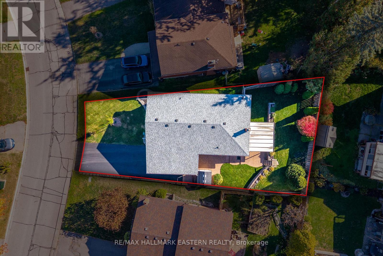 1275 Hopewell Avenue, Peterborough (Northcrest Ward 5), Ontario  K9H 6T2 - Photo 3 - X12469033