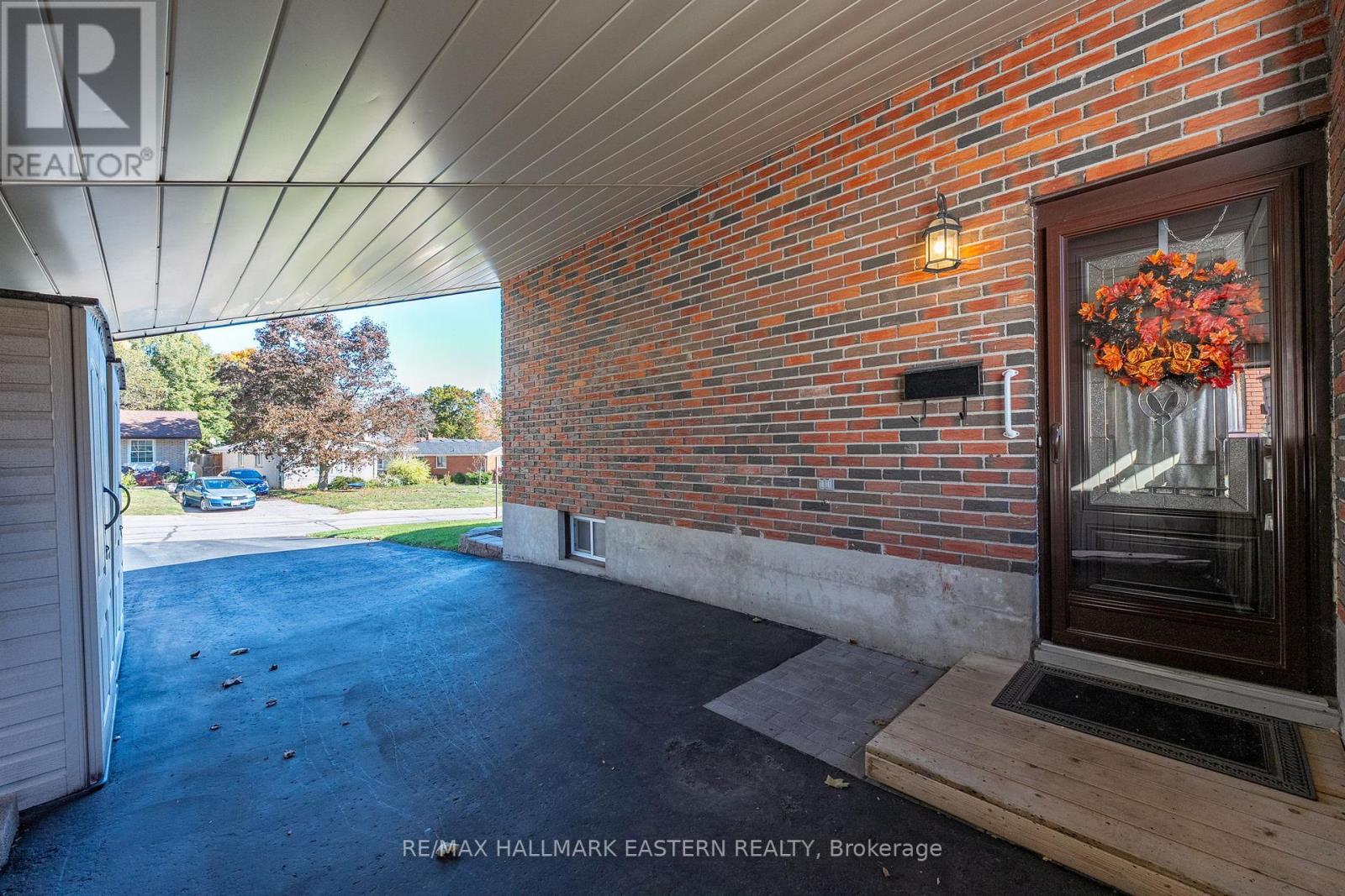 1275 Hopewell Avenue, Peterborough (Northcrest Ward 5), Ontario  K9H 6T2 - Photo 36 - X12469033