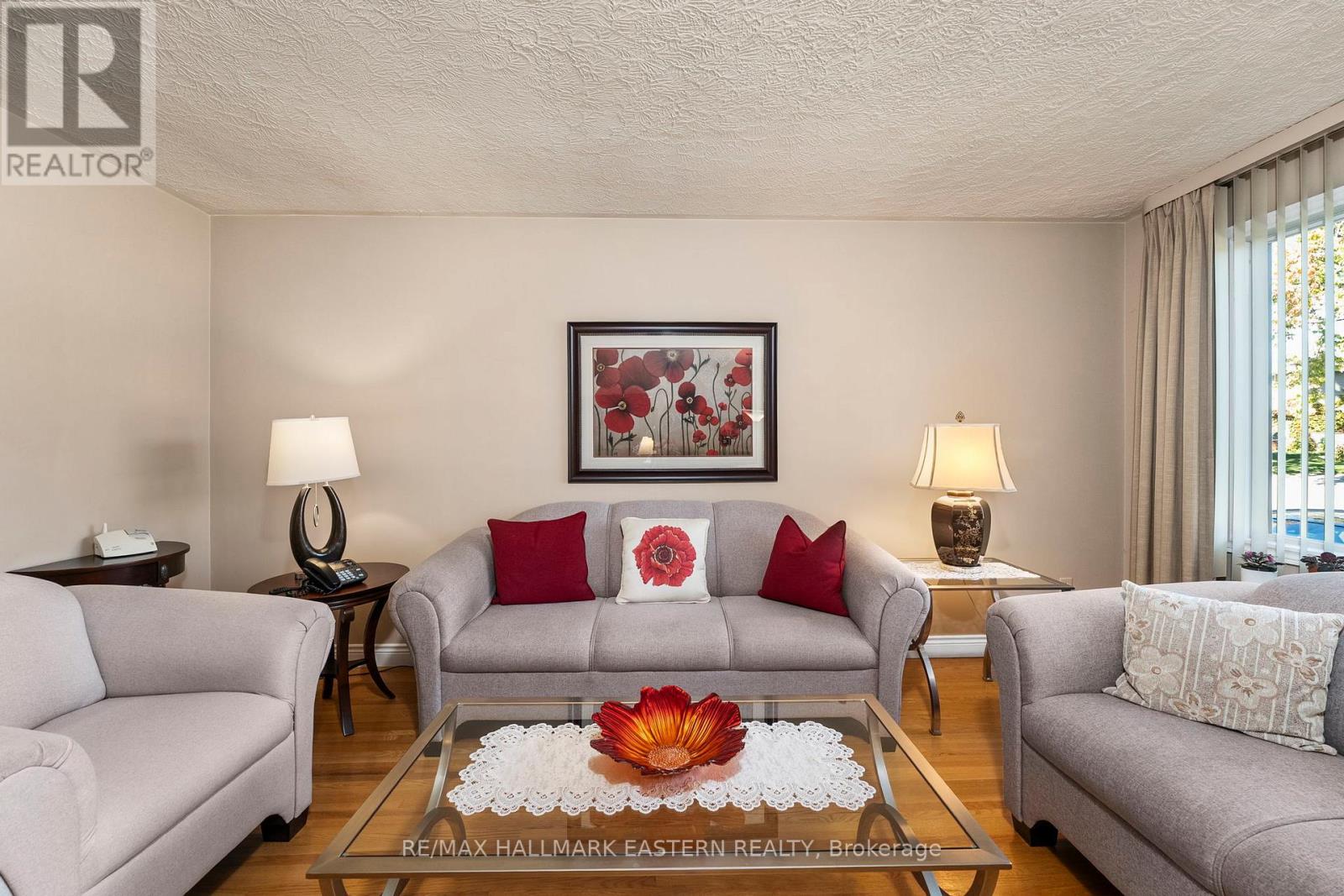 1275 Hopewell Avenue, Peterborough (Northcrest Ward 5), Ontario  K9H 6T2 - Photo 6 - X12469033