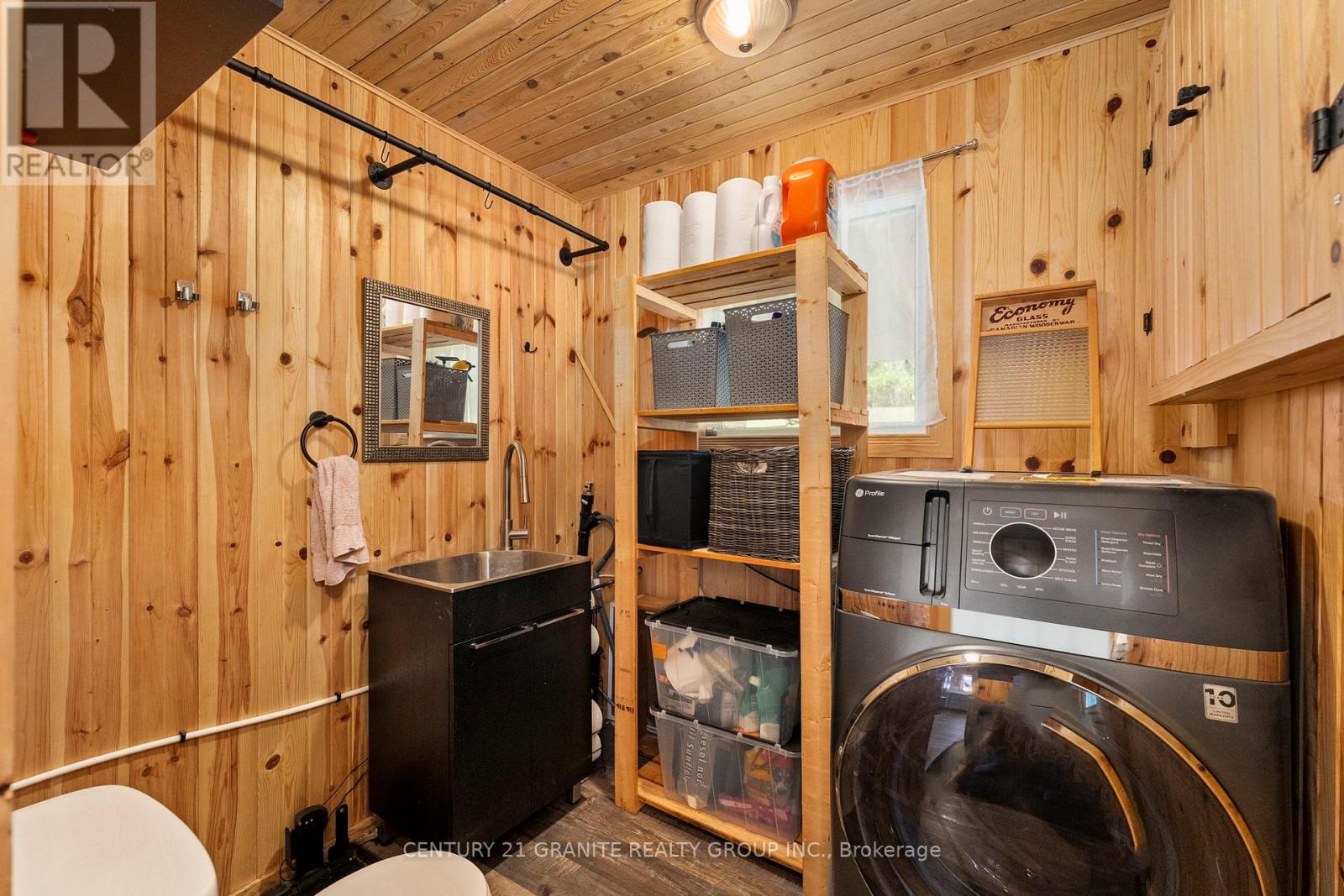 993 Detlor Road, Bancroft (Dungannon Ward), Ontario  K0L 1C0 - Photo 17 - X12469064