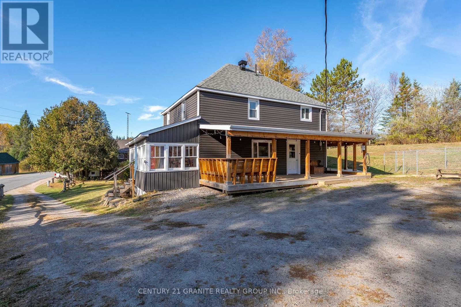 993 Detlor Road, Bancroft (Dungannon Ward), Ontario  K0L 1C0 - Photo 34 - X12469064