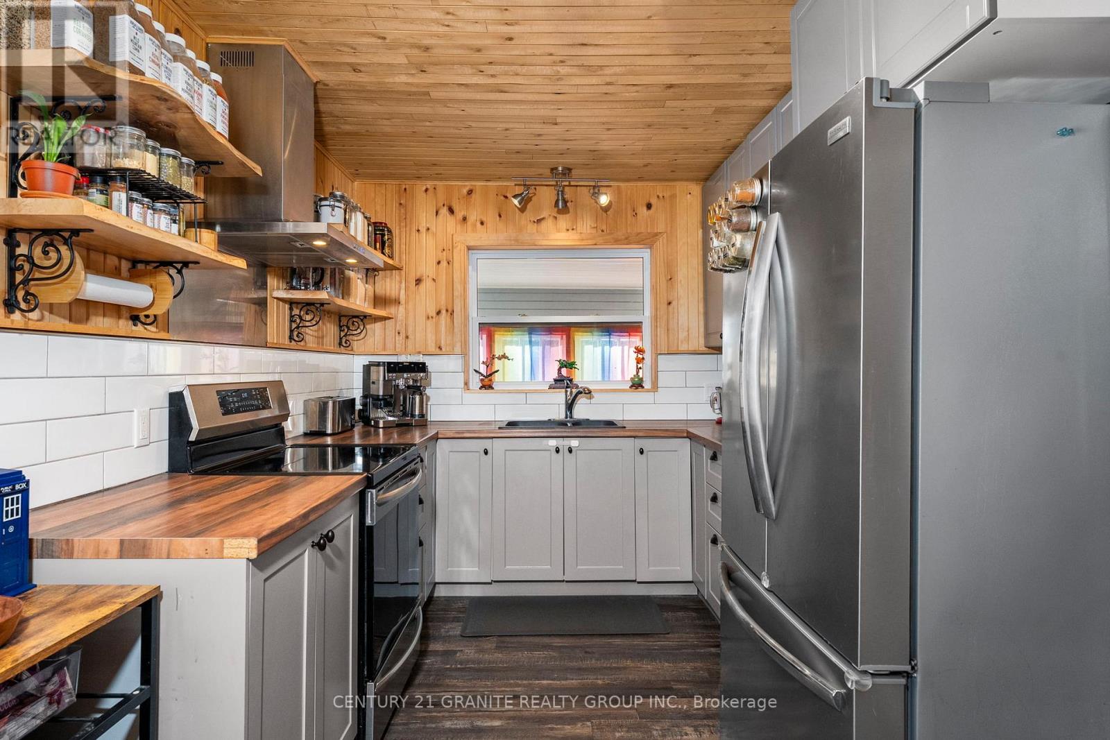 993 Detlor Road, Bancroft (Dungannon Ward), Ontario  K0L 1C0 - Photo 4 - X12469064