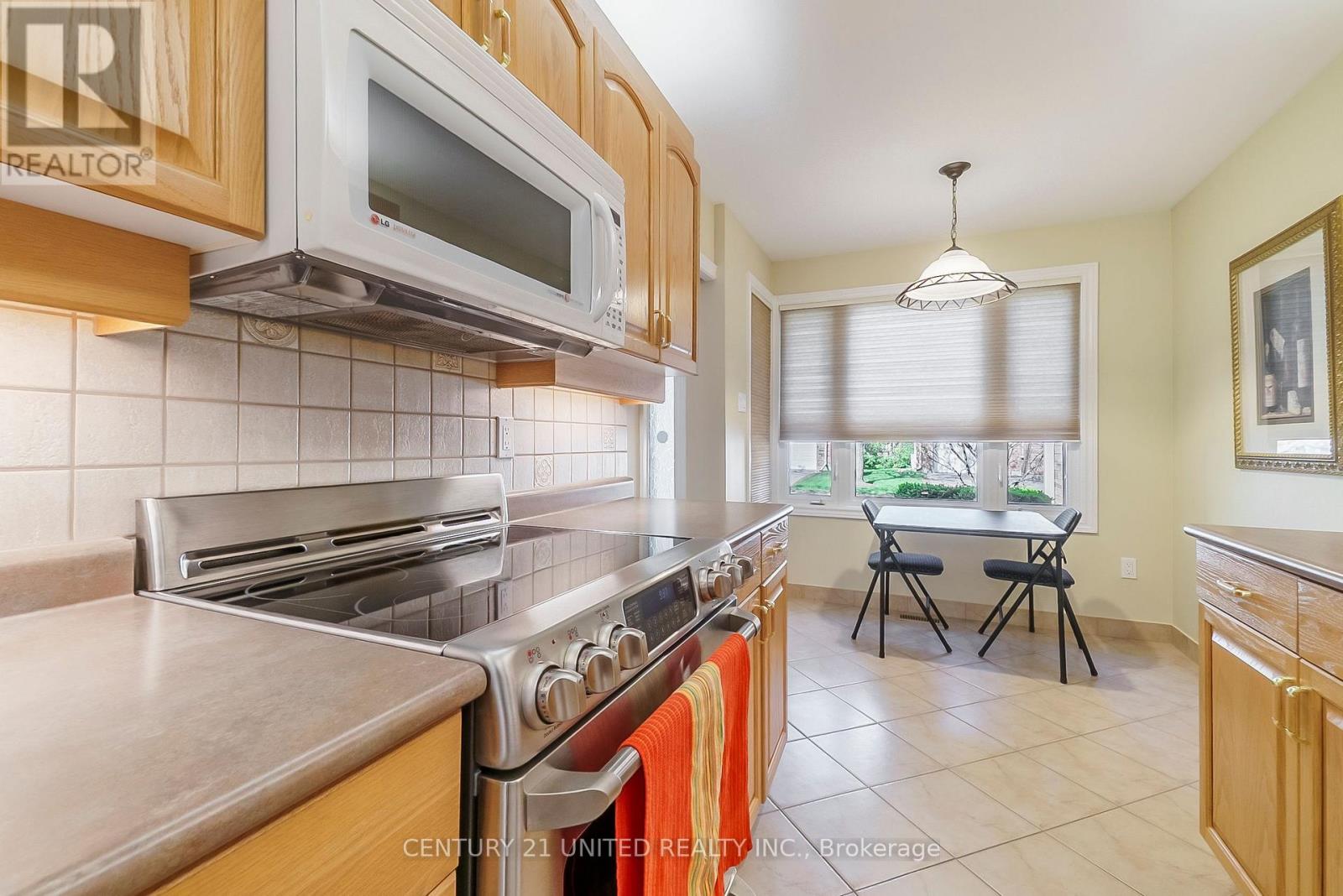 6 - 1850 Cherryhill Road, Peterborough (Monaghan Ward 2), Ontario  K9K 2E3 - Photo 9 - X12469135
