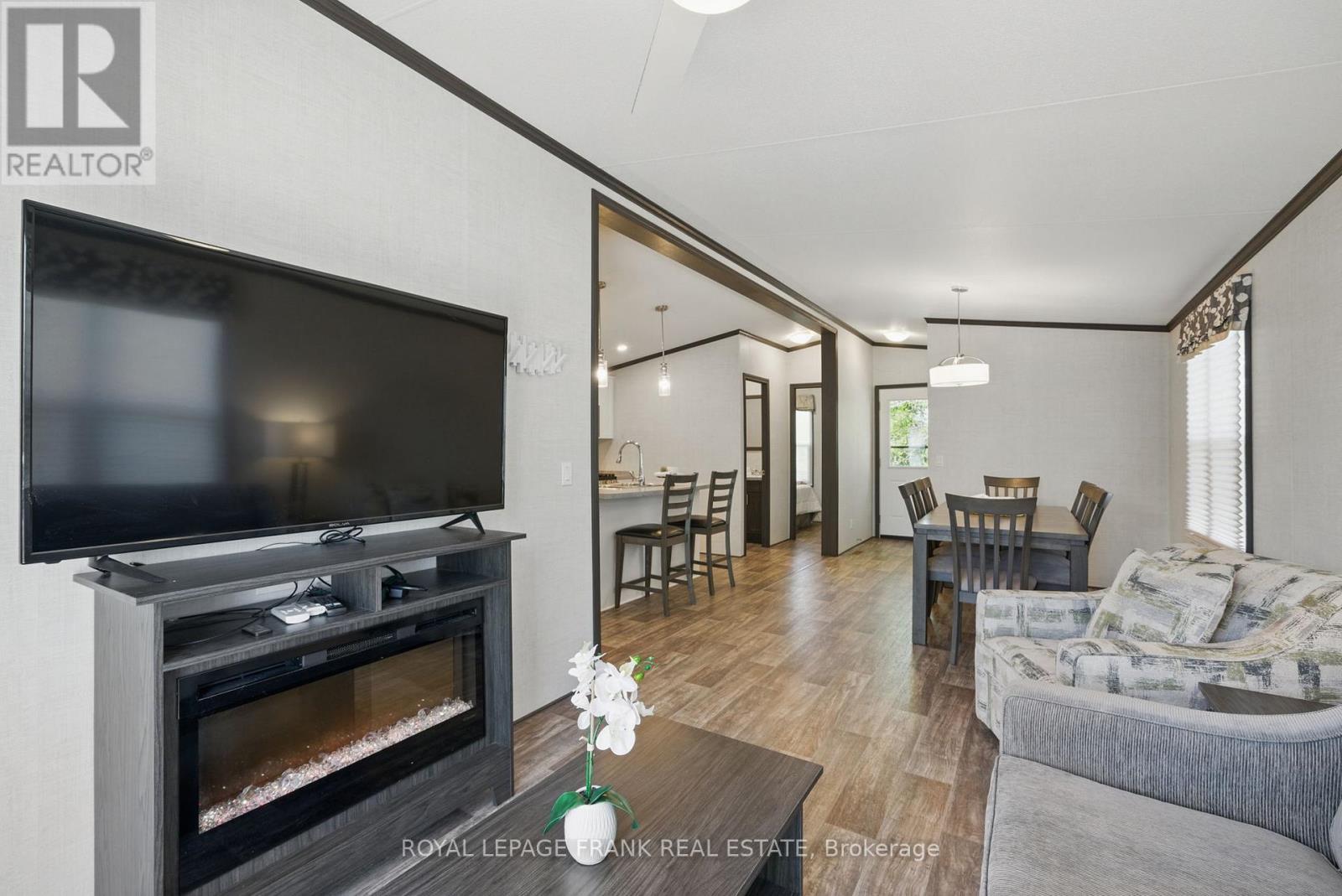 #87 - 657 Thunder Bridge Road, Kawartha Lakes (Lindsay), Ontario  K9V 4R1 - Photo 5 - X12469185