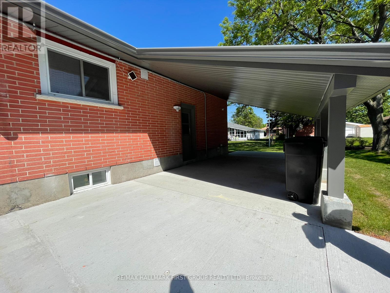 Lower - 1176 Milburn Street, Peterborough (Northcrest Ward 5), Ontario  K9H 6P2 - Photo 14 - X12469440