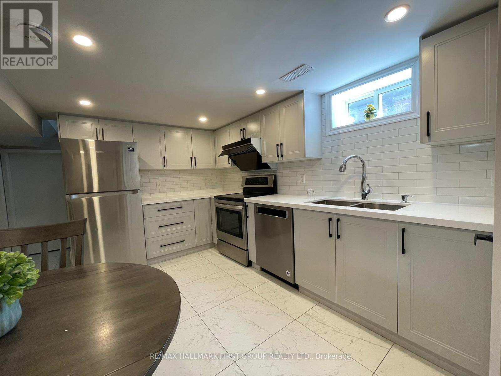 Lower - 1176 Milburn Street, Peterborough (Northcrest Ward 5), Ontario  K9H 6P2 - Photo 2 - X12469440