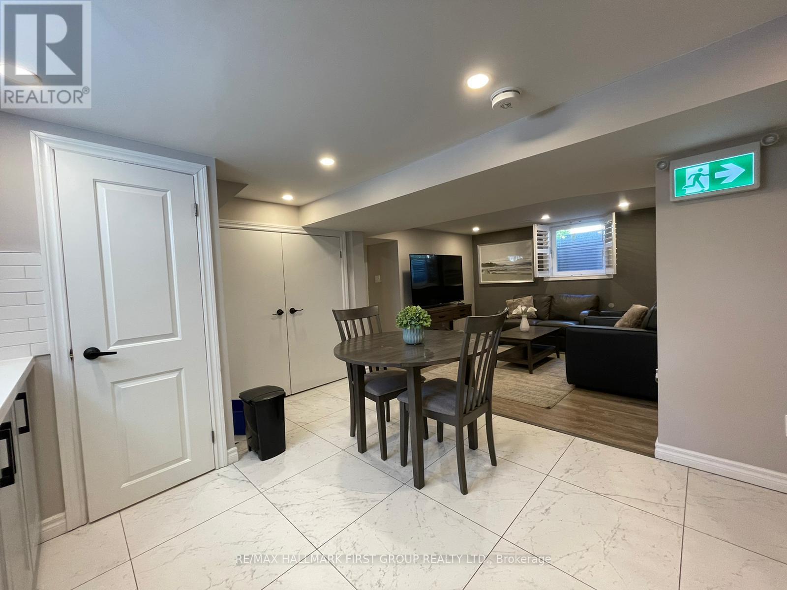 Lower - 1176 Milburn Street, Peterborough (Northcrest Ward 5), Ontario  K9H 6P2 - Photo 3 - X12469440