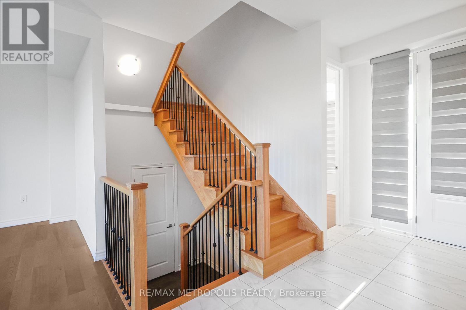 35 - 108 Golden Meadows Drive, Otonabee-South Monaghan, Ontario  K9J 0K8 - Photo 13 - X12469529