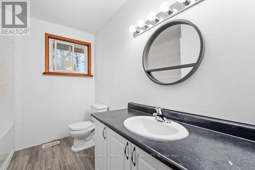 15 Morningside Drive, Trent Hills, Ontario  K0L 1Z0 - Photo 16 - X12469645