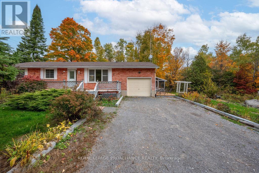 15 Morningside Drive, Trent Hills, Ontario  K0L 1Z0 - Photo 4 - X12469645