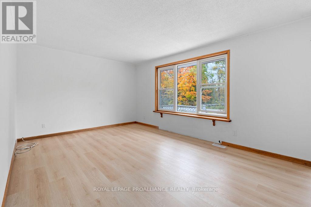 15 Morningside Drive, Trent Hills, Ontario  K0L 1Z0 - Photo 8 - X12469645