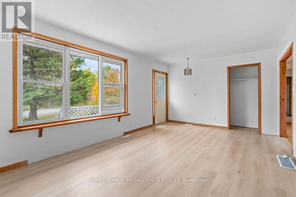 15 Morningside Drive, Trent Hills, Ontario  K0L 1Z0 - Photo 9 - X12469645