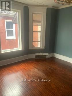 541 Aylmer Street N, Peterborough (Town Ward 3), Ontario  K9H 3W6 - Photo 19 - X12469716