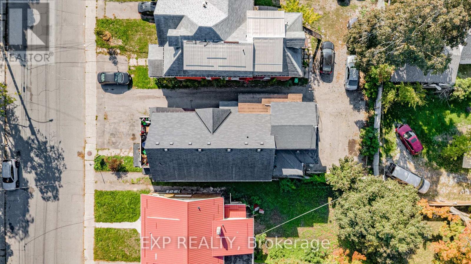 541 Aylmer Street N, Peterborough (Town Ward 3), Ontario  K9H 3W6 - Photo 25 - X12469716