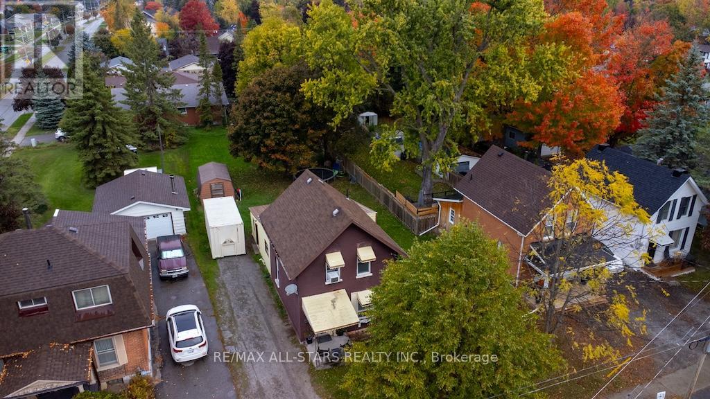 48 Elgin Street, Kawartha Lakes (Lindsay), Ontario  K9V 3W3 - Photo 27 - X12470141