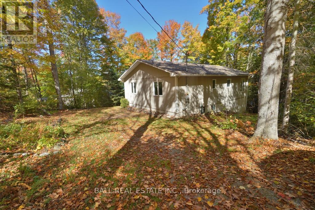 1144 Jordan Lake Road, Highlands East (Cardiff Ward), Ontario  K0L 2A0 - Photo 11 - X12470294