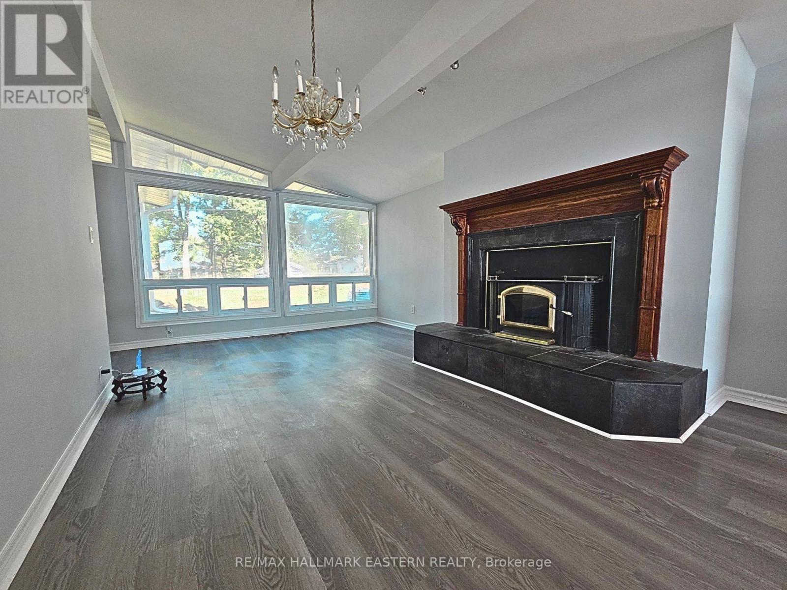 30 Edgewater Drive, Selwyn, Ontario  K0L 1T0 - Photo 13 - X12470312