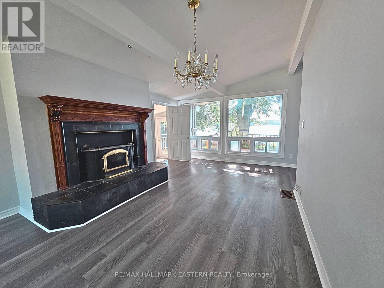 30 Edgewater Drive, Selwyn, Ontario  K0L 1T0 - Photo 14 - X12470312
