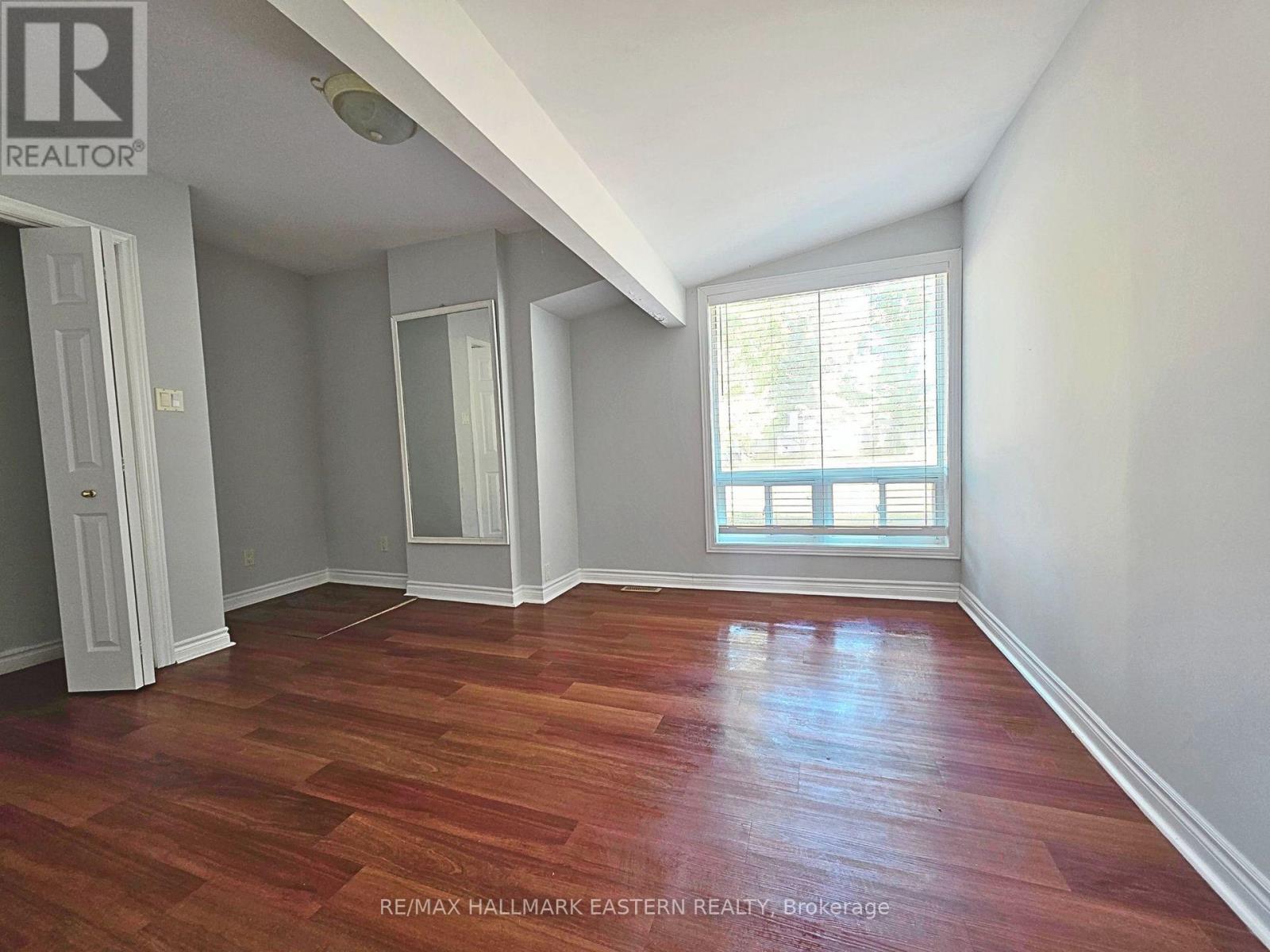 30 Edgewater Drive, Selwyn, Ontario  K0L 1T0 - Photo 19 - X12470312