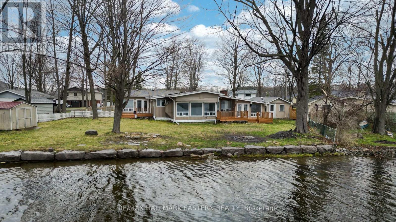 30 Edgewater Drive, Selwyn, Ontario  K0L 1T0 - Photo 22 - X12470312