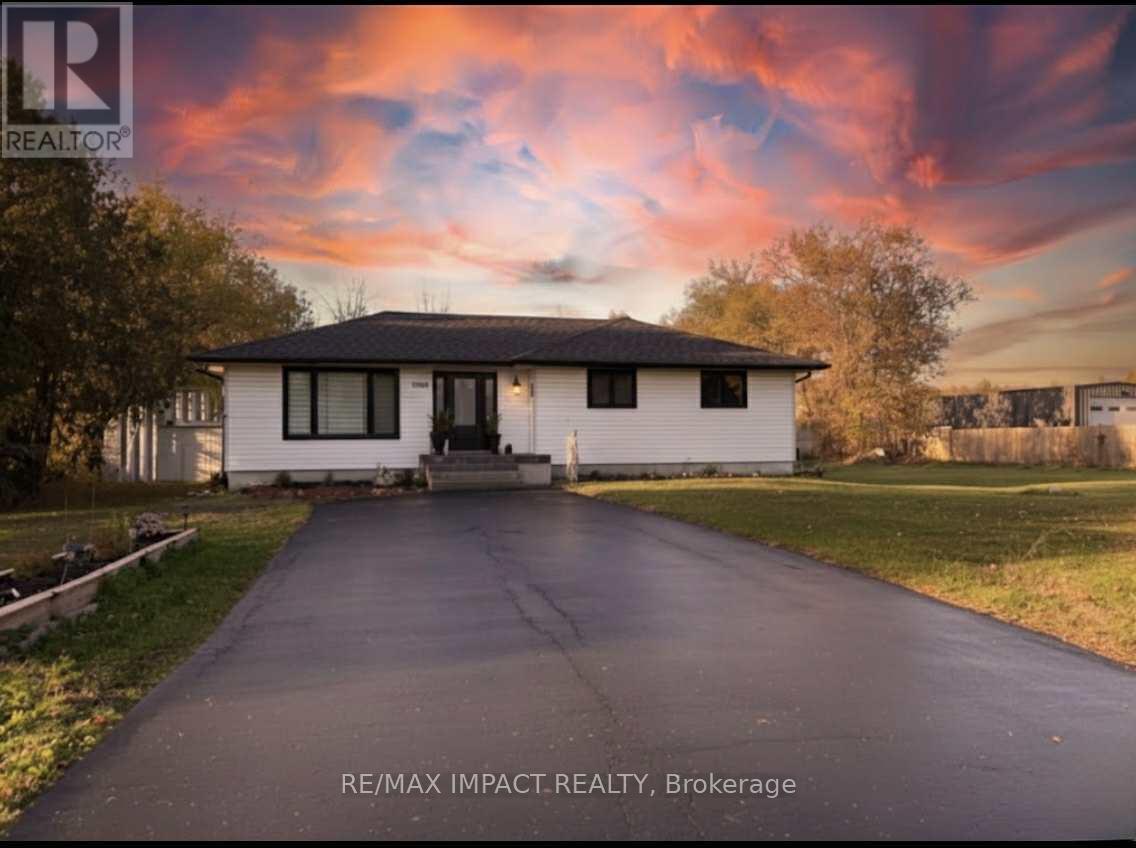 4024 Durham Regional Highway 2, Clarington, Ontario  L1B 0P6 - Photo 1 - E12470451