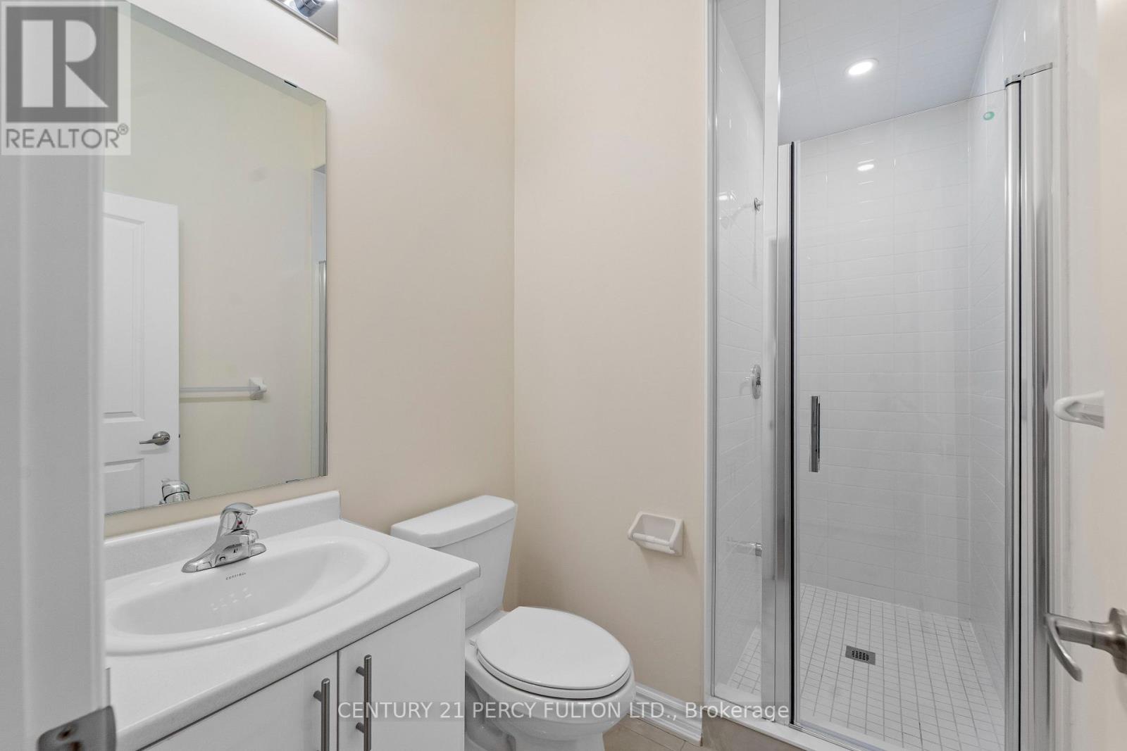 150 Alcorn Drive, Kawartha Lakes (Lindsay), Ontario  K9V 5V5 - Photo 12 - X12470658