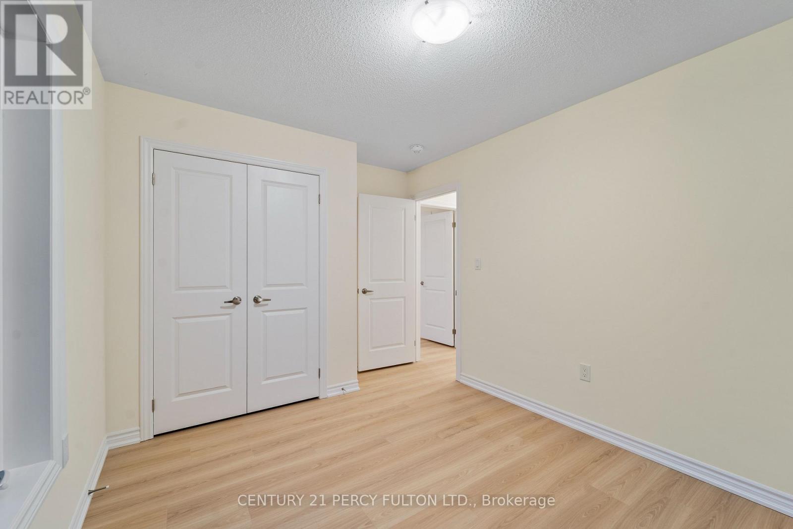 150 Alcorn Drive, Kawartha Lakes (Lindsay), Ontario  K9V 5V5 - Photo 21 - X12470658