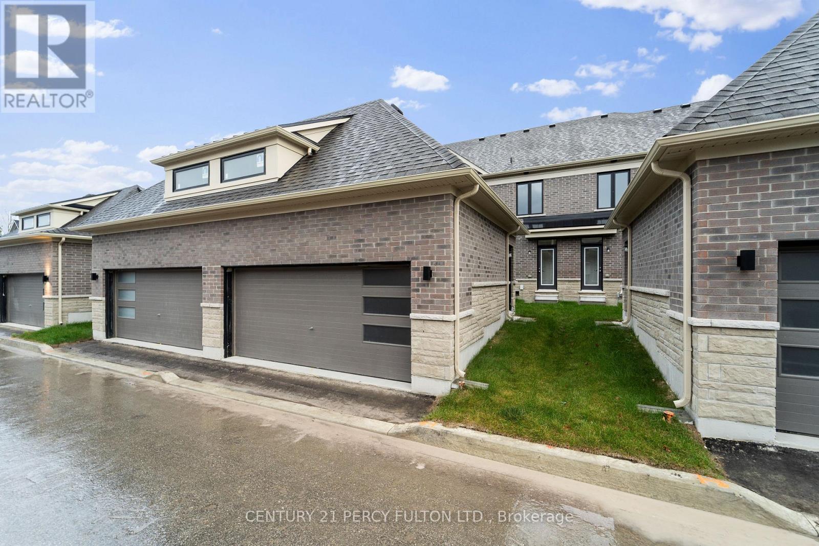 150 Alcorn Drive, Kawartha Lakes (Lindsay), Ontario  K9V 5V5 - Photo 27 - X12470658