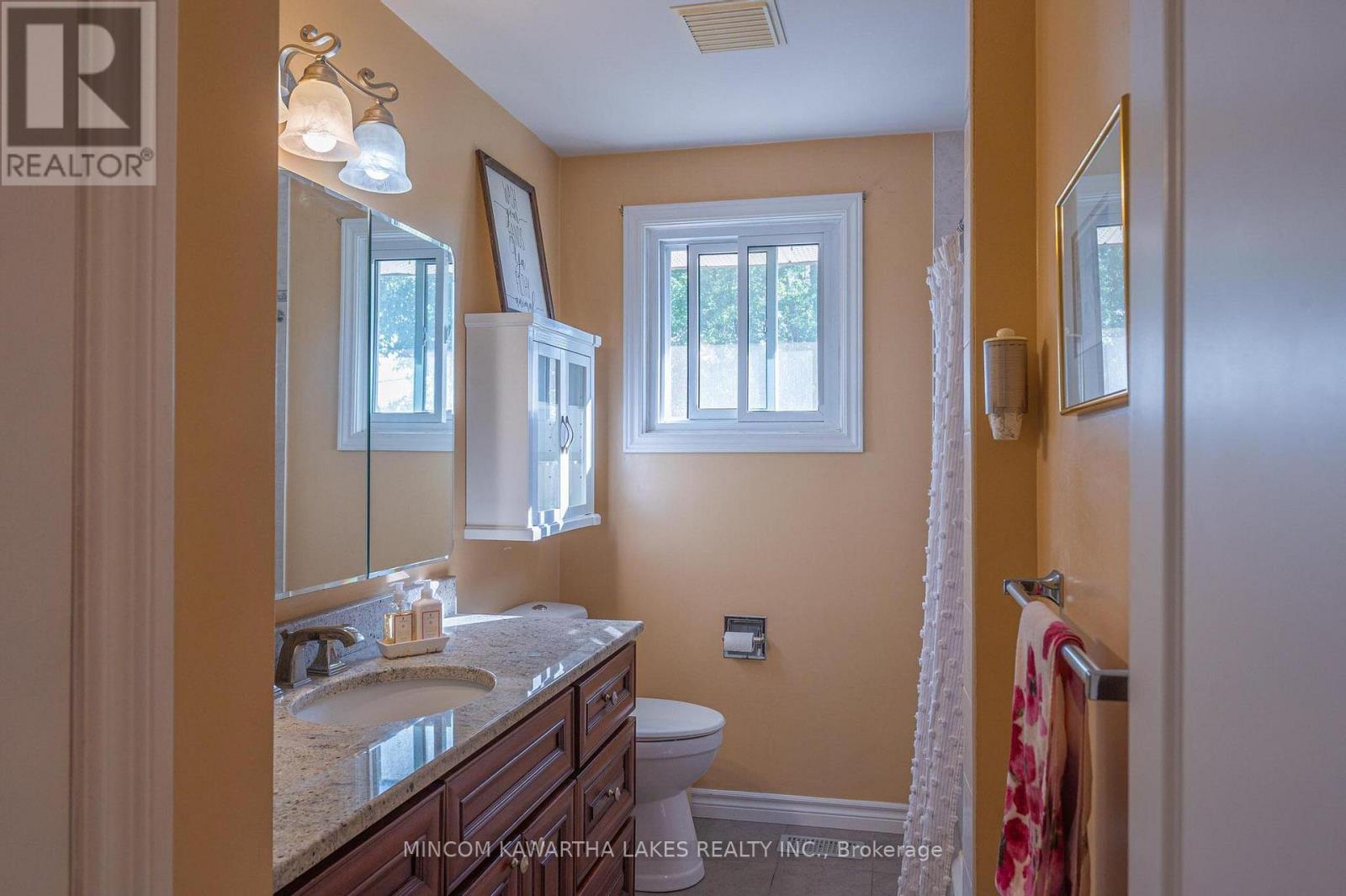 2397 Queen Mary Street, Cavan Monaghan (Cavan Twp), Ontario  L0A 1C0 - Photo 24 - X12471033