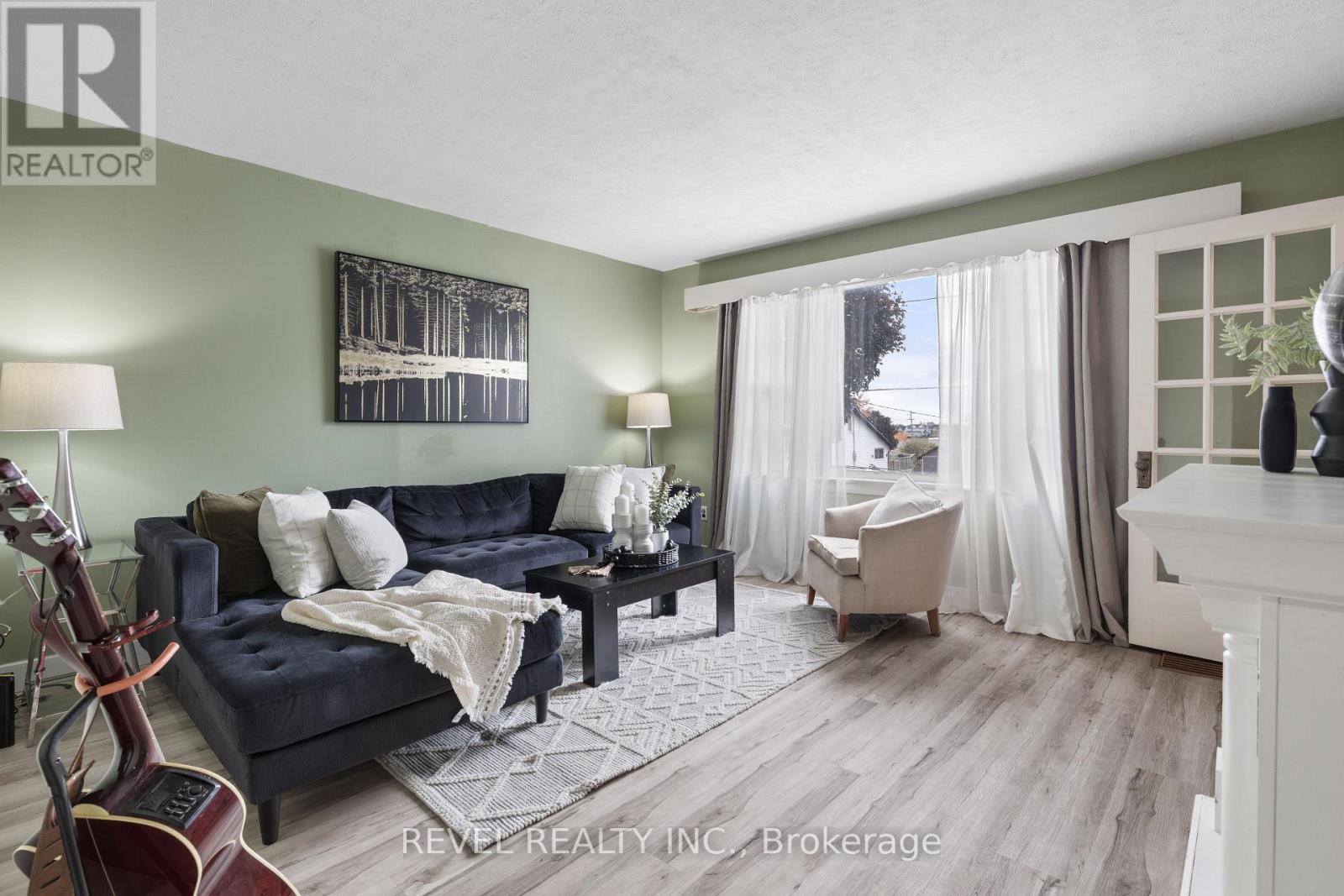 20 Division Street, Kawartha Lakes (Lindsay), Ontario  K9V 4S1 - Photo 10 - X12471051