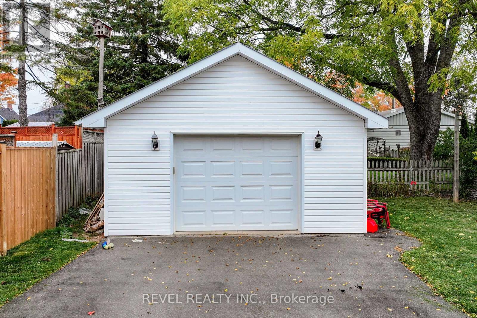 20 Division Street, Kawartha Lakes (Lindsay), Ontario  K9V 4S1 - Photo 34 - X12471051