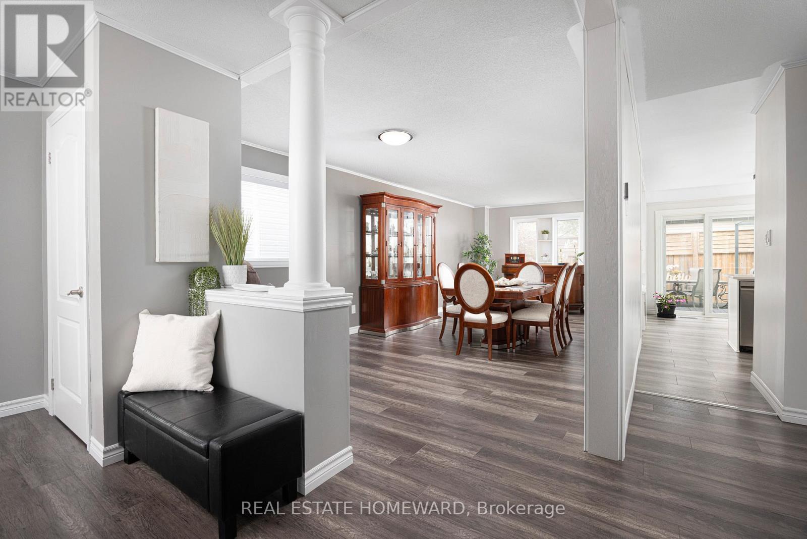 49 Waterview Lane, Clarington (Newcastle), Ontario  L1B 1P5 - Photo 2 - E12471060