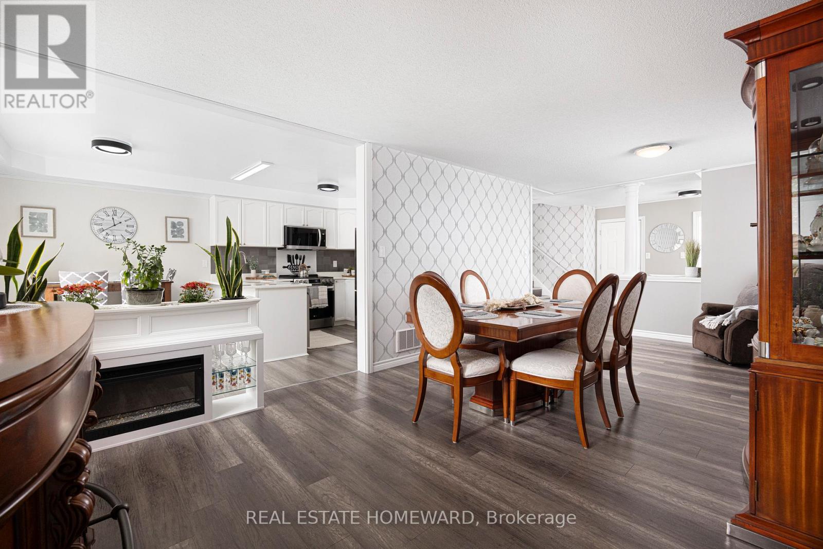 49 Waterview Lane, Clarington (Newcastle), Ontario  L1B 1P5 - Photo 5 - E12471060