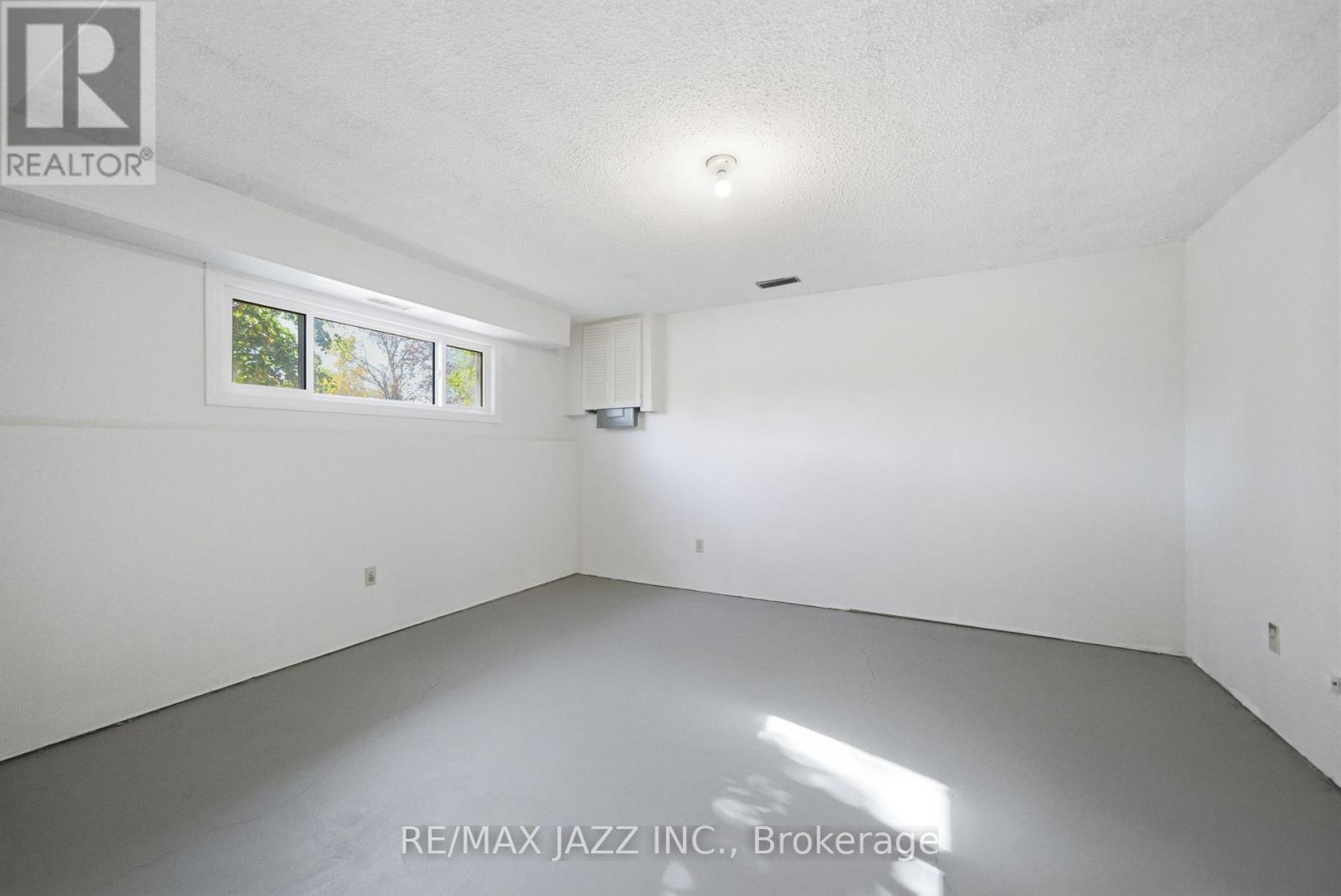 1708 Redwood Drive, Peterborough (Monaghan Ward 2), Ontario  K9K 1M3 - Photo 27 - X12471311