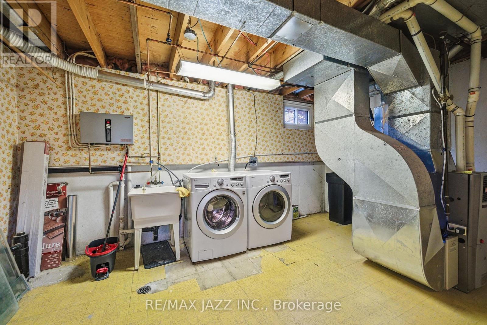 1708 Redwood Drive, Peterborough (Monaghan Ward 2), Ontario  K9K 1M3 - Photo 33 - X12471311