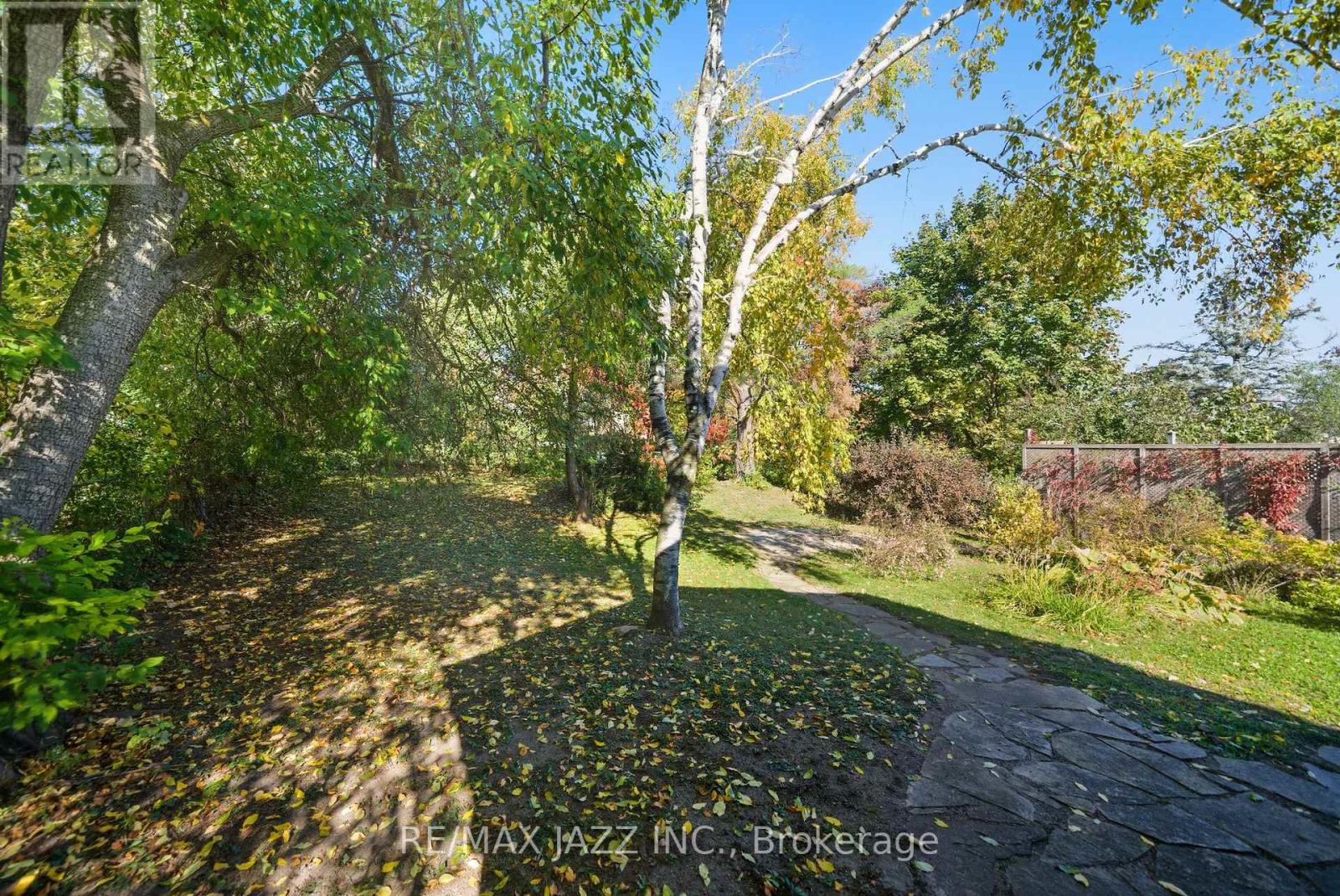 1708 Redwood Drive, Peterborough (Monaghan Ward 2), Ontario  K9K 1M3 - Photo 34 - X12471311